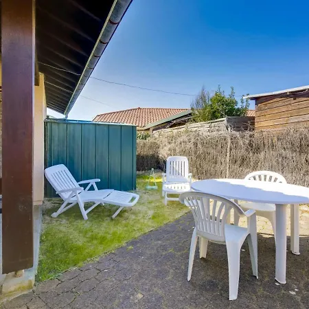Maison T2 Avec Mezzanine Proche Plage, Jardin Et Parking - Fr-1-521-28 * Biscarrosse-Plage